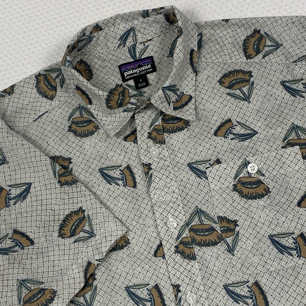 Patagonia Go To Shirt Mens Small S Plant Botanical Print Short Sleeve Button Up